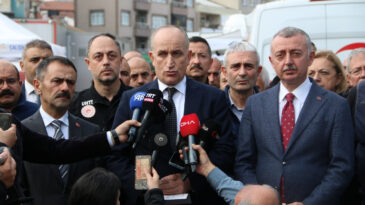 Bakan Yardımcısından &Ccedil;&ouml;ken Binayla İlgili A&ccedil;ıklama