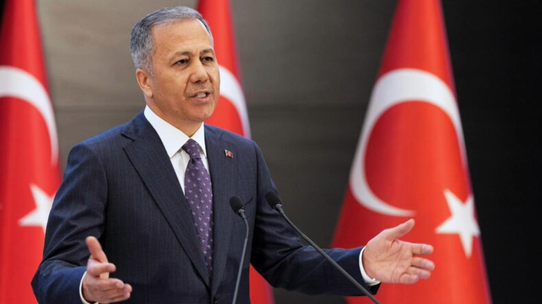 Bakan Yerlikaya Duyurdu: Polislerimizin &Ouml;zl&uuml;k Haklarıyla İlgili Hazırlıklarımızı Yapıyoruz