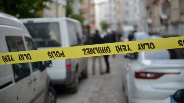 Banyosunda &Ouml;l&uuml; Bulundu