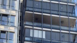 Başakşehir'deki 27 Katlı Binada Yangın Paniği: 100 Daire Tahliye Edildi