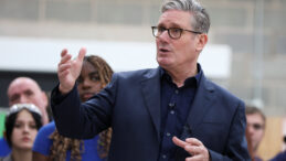 Başbakan 17 Ayda 44 Ülke Ziyaret Etti, Bakanlar Tepki Gösterdi