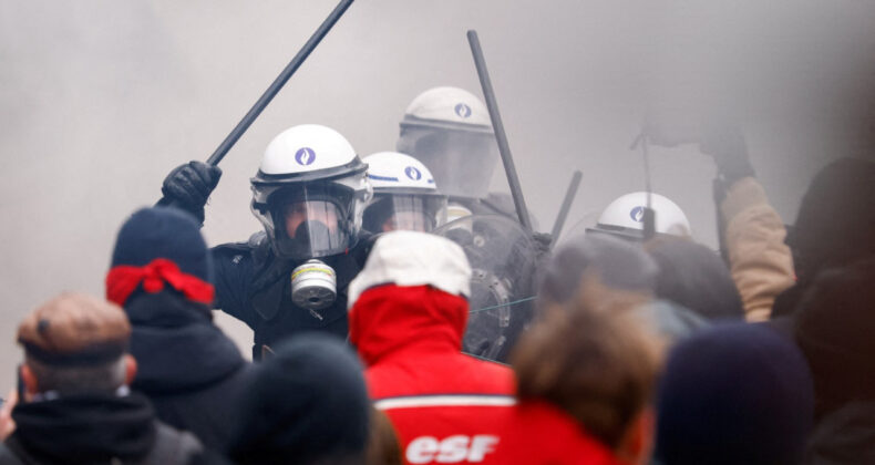 Belçika'da Grev Üçüncü Gününde