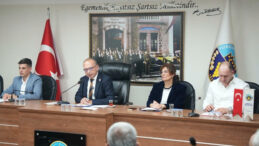 Belediye Başkanı AKP ve MHP'li Üyelere Sert Tepki Gösterdi