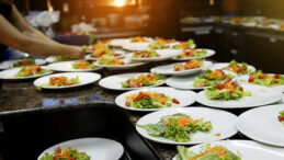 Beşiktaş Esnafı İsyan Etti: &lsquo;Davaya M&uuml;dahil Olacağız&rsquo;