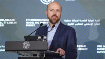Bilal Erdoğan: Yaşadığımız Kriz Ahlak Krizidir
