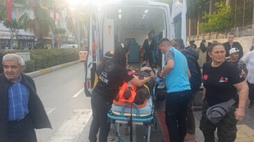 Bisikletli S&uuml;r&uuml;c&uuml; Kadına &Ccedil;arptı ve Ka&ccedil;tı