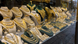 Borsa kaybettirdi, altın kazandırdı