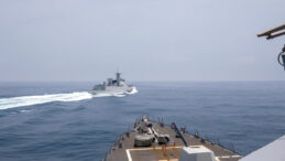 &Ccedil;in, Tartışmalı Sularda Askeri Tatbikat Ger&ccedil;ekleştiriyor