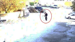 &Ccedil;akmak İ&ccedil;in Yanaştı, Kafasından Bı&ccedil;akladı