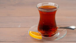 &Ccedil;ayın Yanına Verilen Limondan &Uuml;cret Alan İşletmeye Para Cezası