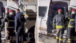 İş&ccedil;i Minib&uuml;s&uuml; TIR'a &Ccedil;arpma Kaza Ge&ccedil;irdi