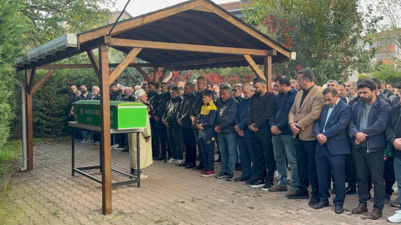 Cezaevinde &Ouml;l&uuml; Bulunan Faruk Fatih &Ouml;zer Defnedildi