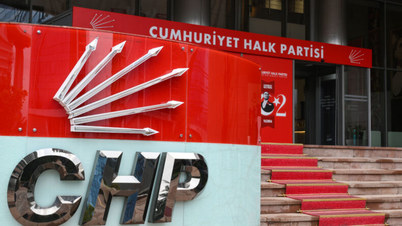 CHP'den İddianame Tepkileri
