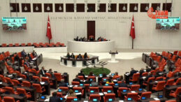 CHP'li Günaydın: Turuncu koltuklarda oturarak hayat okunmuyor