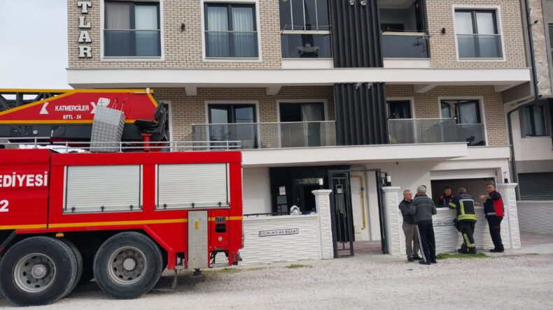 Daireyi Alevler Sardı