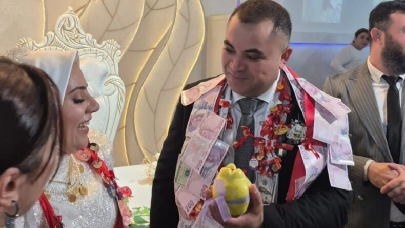 Damada Takı Yerine Ayva Hediye Edildi