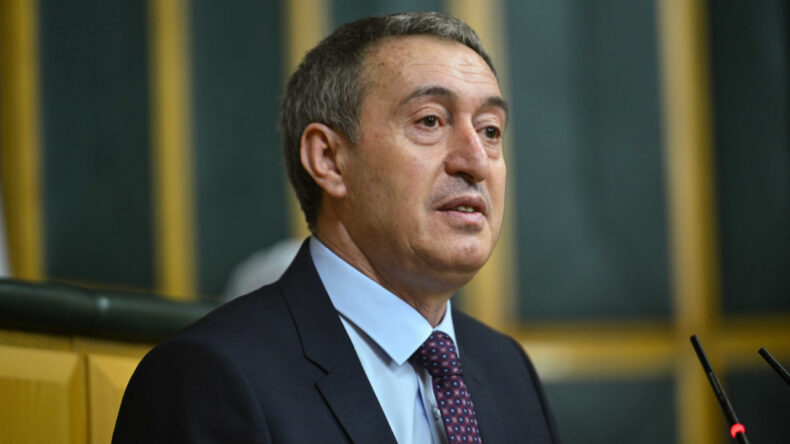 DEM Parti: CHP Risk Almalı