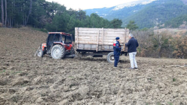 Devrilen Trakt&ouml;r Can Aldı