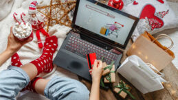 Dışarıda 256 Milyar Harcama Yaptık