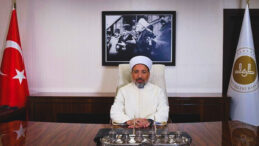 Diyanet: Mustafa Kemal Atatürk'ü saygı ve minnetle yad ediyoruz