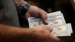 Dolarda Sınırlı Y&uuml;kseliş S&uuml;r&uuml;yor