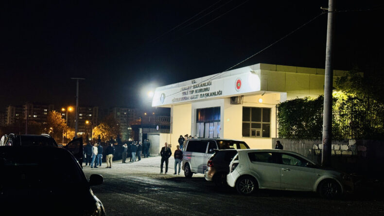 Düğün Çıkışında Silahlı Kavga: 1 Ölü, 1 Yaralı