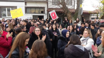 Edirne'de Taşınan &Ouml;ğrenciler Tepkili: Onlara da Yazık, Bize de