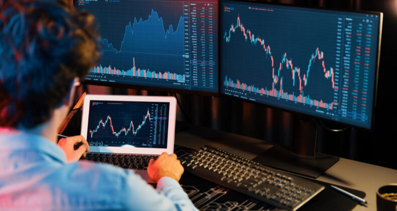 Ekim Ayında Altın Yatırımcısını G&uuml;ld&uuml;rd&uuml;, D&ouml;viz ve Borsa Kaybettirdi