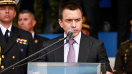 Ekvador'un Lideri Anayasa Değişikliği Referandumunda Yenilgi Aldı