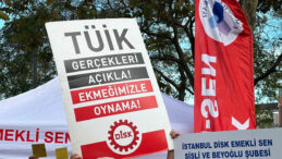 Emekliler 'Ge&ccedil;inemiyoruz' Diyerek &Ccedil;adır Kurdu: '80 Yaşındayım, İş Bulsam &Ccedil;alışırım'