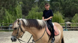 En son tavuk d&ouml;ner yemişti: Restoran ruhsatsız &ccedil;ıktı!