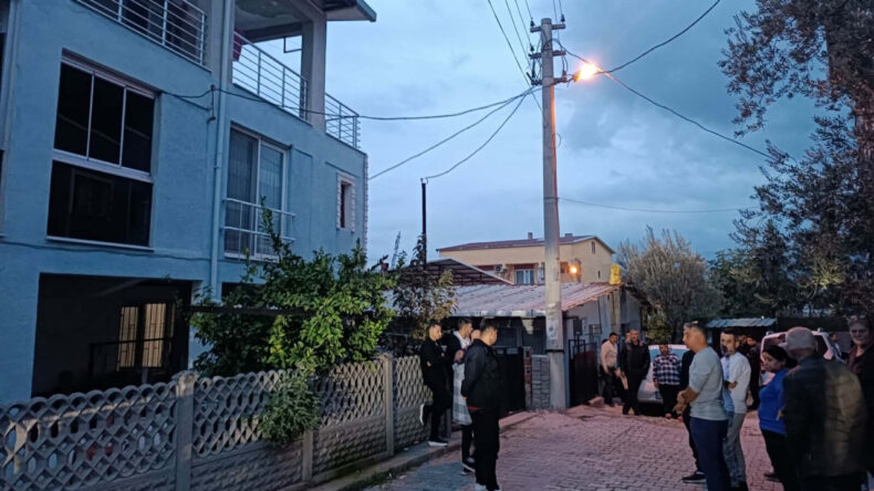 Engelli Kızını Pompalı T&uuml;fekle &Ouml;ld&uuml;r&uuml;p İntihar Etti