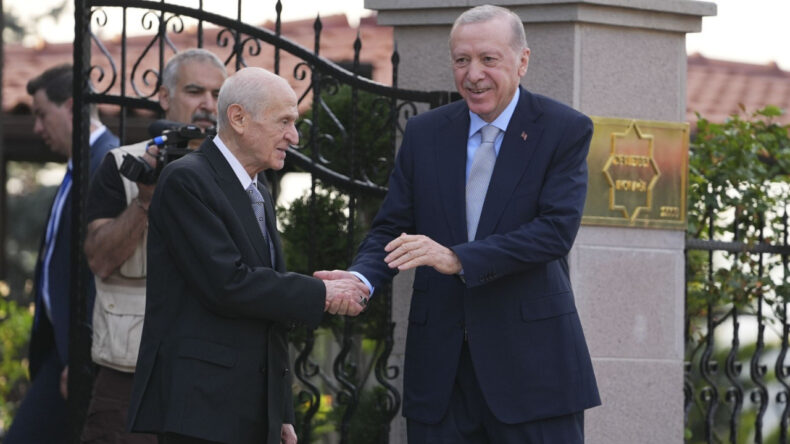 Erdoğan, Bahçeli'yi Ziyaret Edecek