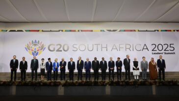 Erdoğan, G20 Liderler Zirvesi'nde aile fotoğrafı &ccedil;ekimine katıldı