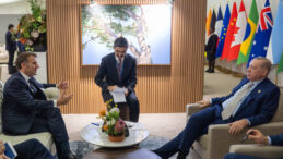 Erdoğan, Macron ile G&ouml;r&uuml;şt&uuml;: &Ccedil;abalarımız Devam Edecek