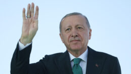 Erdoğan: Sabıkalı belediyecilik yeniden hortladı