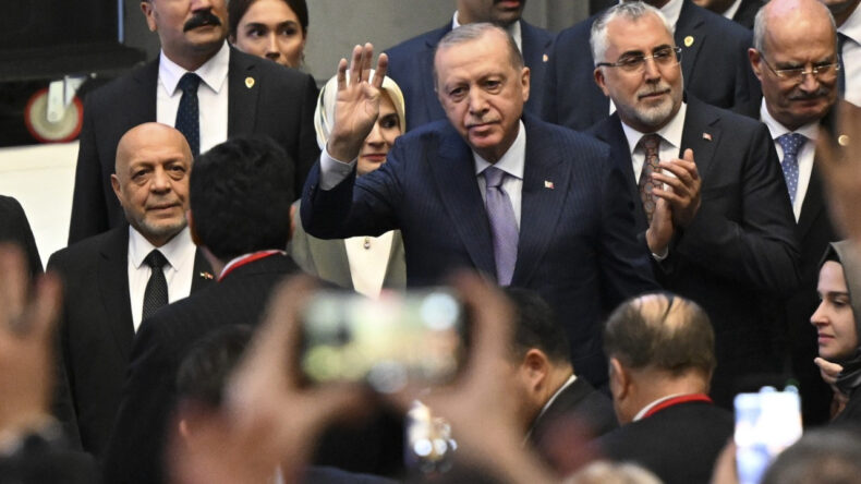 Erdoğan'dan 1 Mayıs A&ccedil;ıklaması: Artık Marjinal Gruplar Dışında &Ccedil;atışma &Ccedil;ıkaran Yok