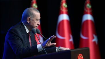 Erdoğan'dan &Ouml;zel'e: Biz az s&ouml;yledik, o &ccedil;ok anlasın