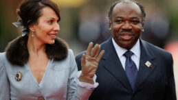 Eski Cumhurbaskanının Eşine ve Oğluna 20 Yıl Hapis Cezası