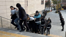 Eskişehir'de Su&ccedil; &Ouml;rg&uuml;t&uuml;ne Baskın: 20 G&ouml;zaltı