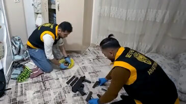 Evinde Ruhsatsız Silah Bulunan Şahıs Tutuklandı