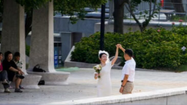 Evlenmeyi Teşvik Eden Yenilik: Yeni Evlenenlere Para Desteği