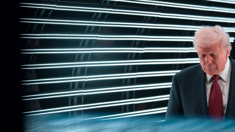 Eyaletler, Trump'a Karşı Hukuki Mücadele Başlattı