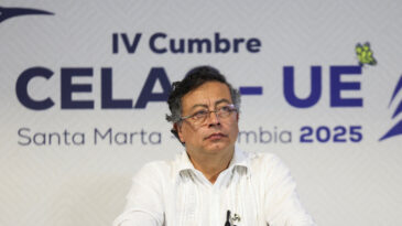 FARC'ın S&ouml;zde Genelkurmay Başkanlığı'na Operasyon D&uuml;zenlendi