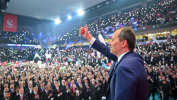 Fatih Erbakan Yeniden Genel Başkan Se&ccedil;ildi