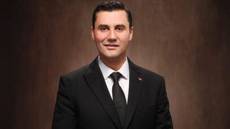 Ferdi Zeyrek'in Eşi ve Kızı Olay G&uuml;n&uuml;n&uuml; Anlattı