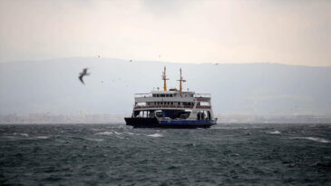 Feribot Seferleri İptal Edildi