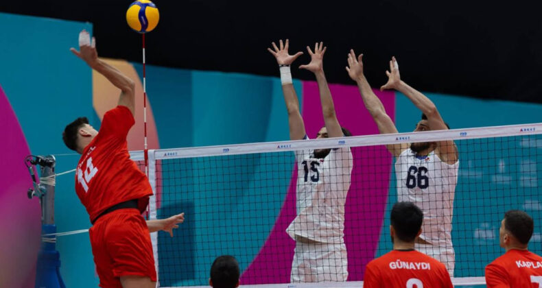 Filenin Efeleri Finalde Gümüş Madalya Aldı