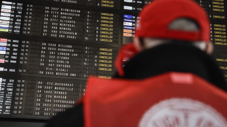 Grevde İkinci G&uuml;n: Hayat Durma Noktasına Geldi