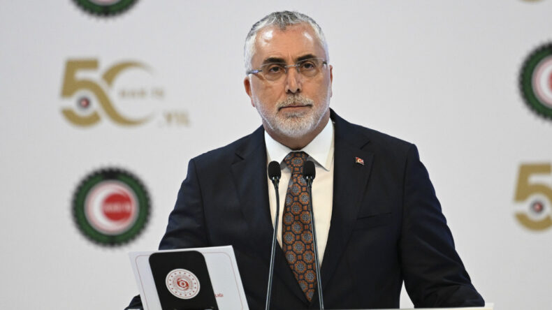 G&uuml;nde Beş İş&ccedil;i &Ouml;l&uuml;rken Bakan Işıkhan'dan Dikkat &Ccedil;ekici A&ccedil;ıklamalar